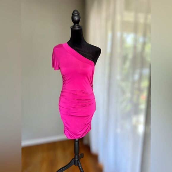 Marciano Body Con ruched dress Size SP - Picture 11 of 15